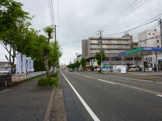 004-01.jpg