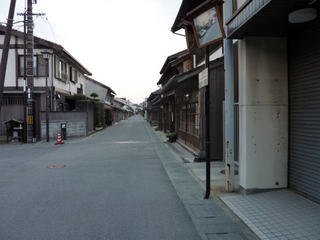 004_02.jpg