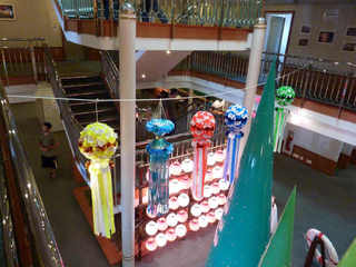 006_02.jpg